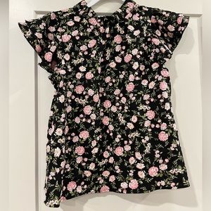 Who What Wear XS Pink & Black Floral Top